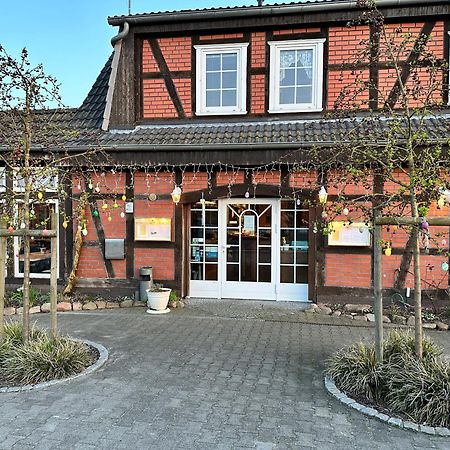 Wolfshotel Am Arendsee Арендзе Экстерьер фото