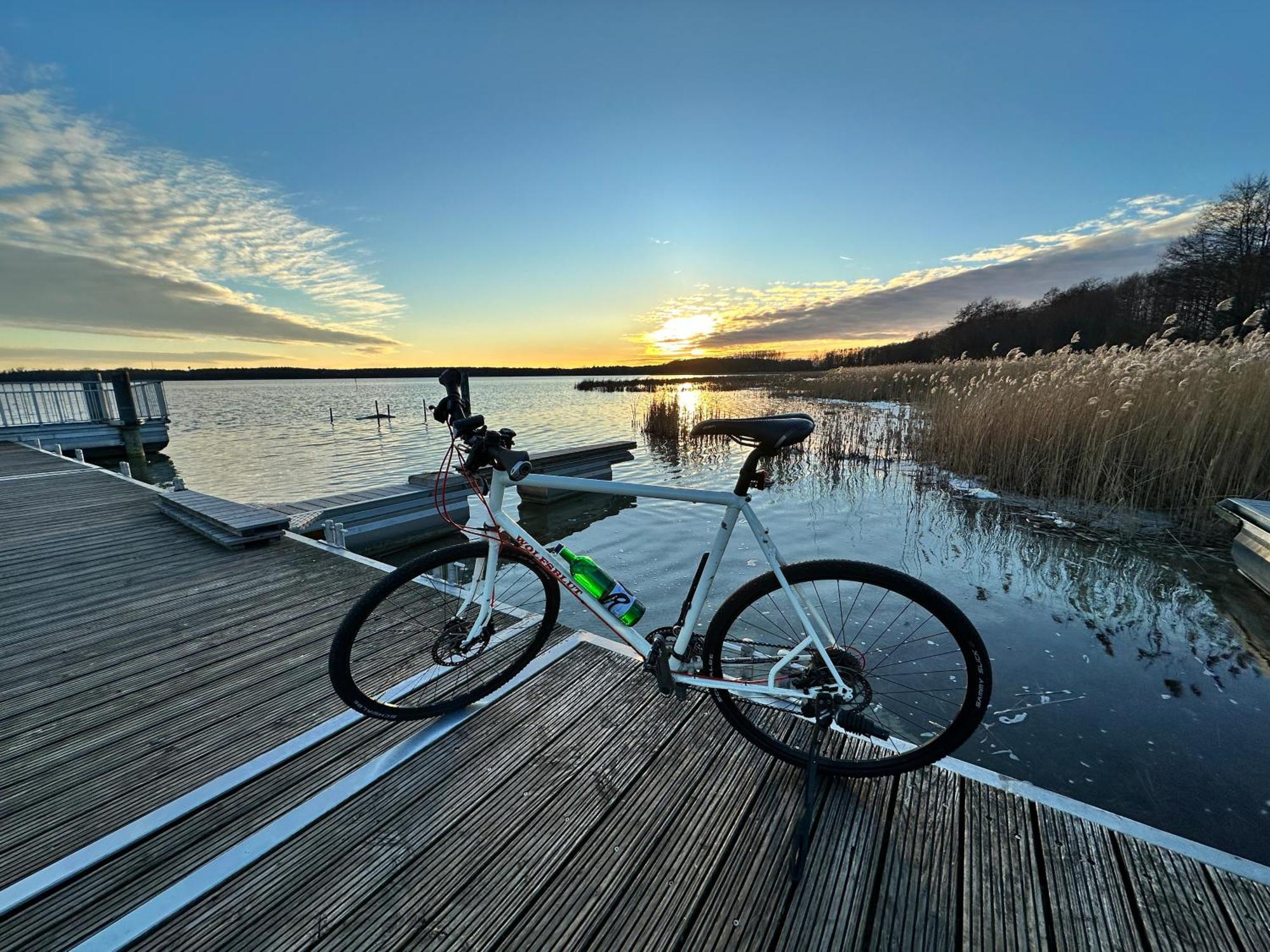 Wolfshotel Am Arendsee Арендзе Экстерьер фото